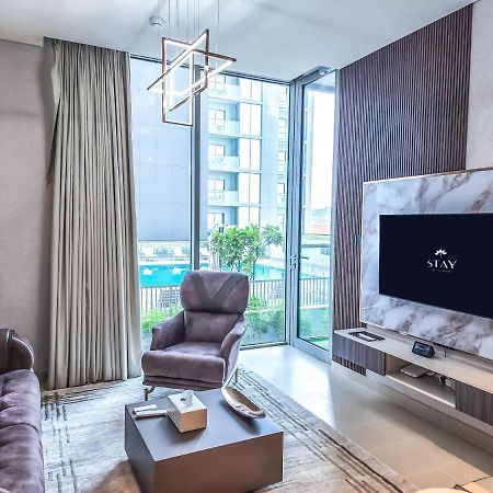 Stay By Latinem Luxury 1Br Holiday Home Cv A207 Near Burj Khalifa دبي المظهر الخارجي الصورة