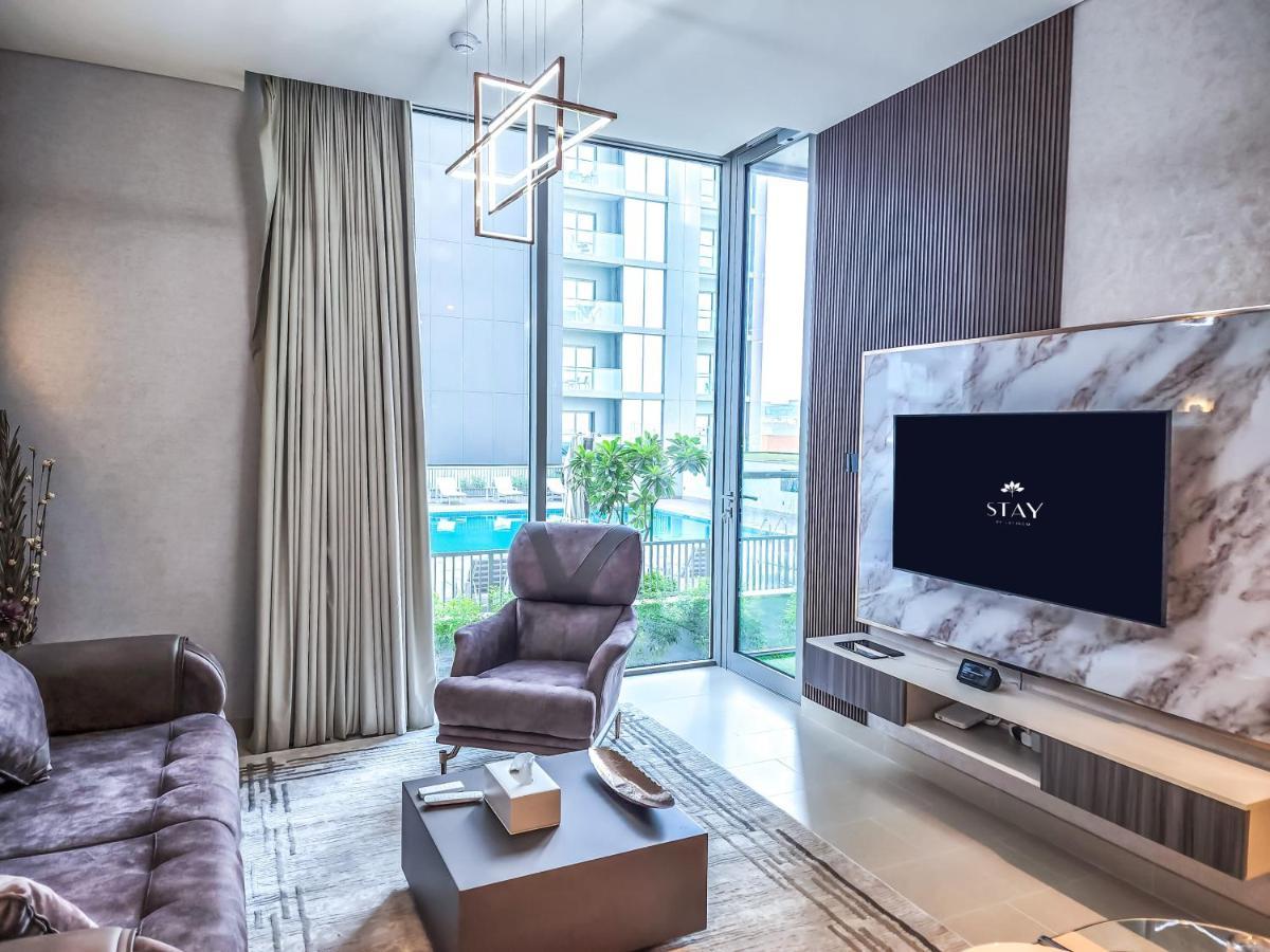 Stay By Latinem Luxury 1Br Holiday Home Cv A207 Near Burj Khalifa دبي المظهر الخارجي الصورة
